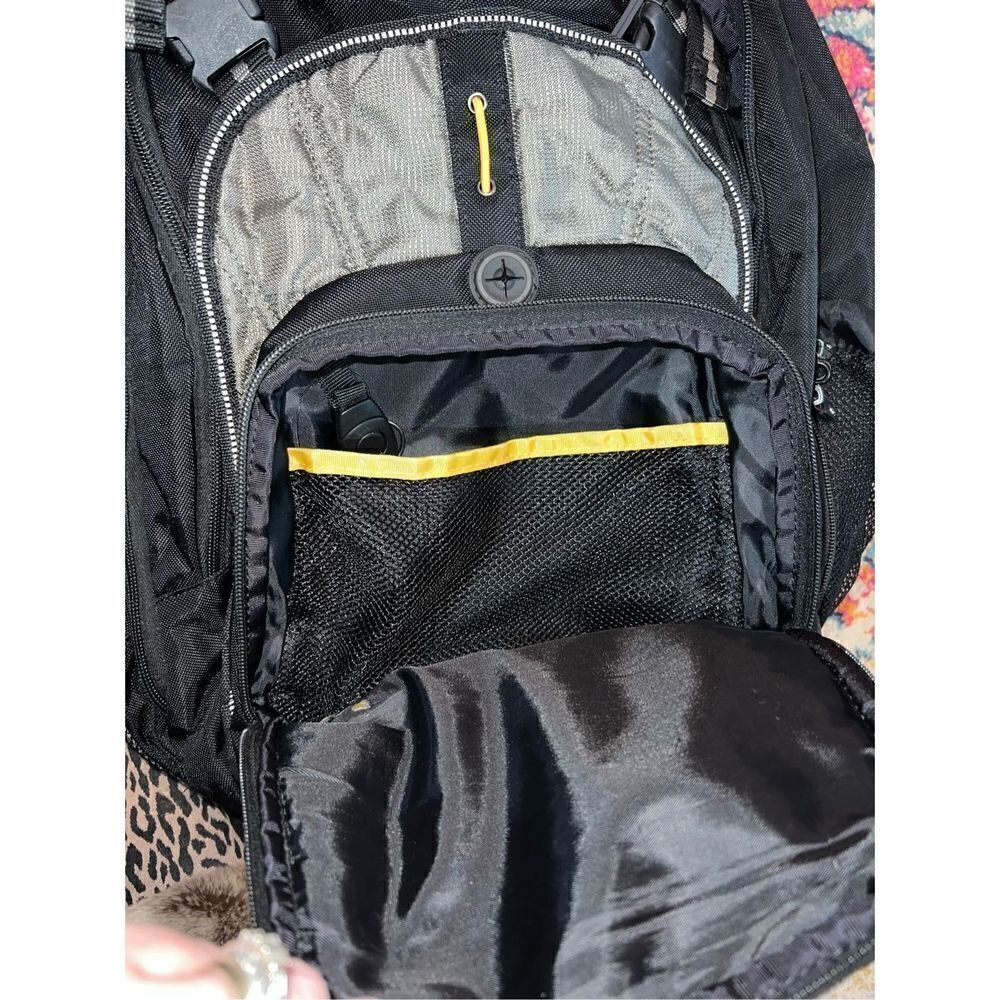 Targus Laptop Backpack - Picture 5 of 8
